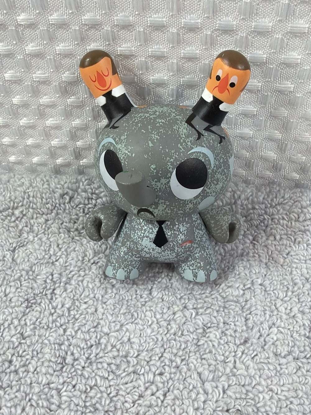 Kidrobot Dunny 2008 Series 5 Elephant Amanda Visell Vinyl Figure